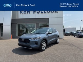 Used 2023 Ford Escape Active image 1