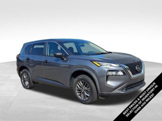 Used 2021 Nissan Rogue S image 1