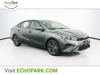 Used 2022 Kia Forte LXS image 1