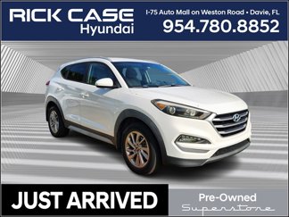 Used 2017 Hyundai Tucson SE image 1