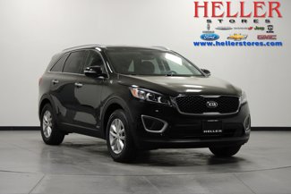 Used 2018 Kia Sorento LX image 1
