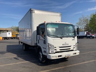 Used 2021 Isuzu NPR image 1