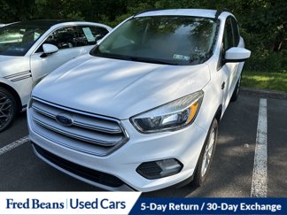 Used 2018 Ford Escape SE image 1
