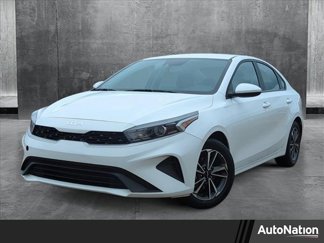 Used 2023 Kia Forte LXS image 1