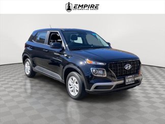 Certified 2023 Hyundai Venue SE w/ Cargo Package image 1