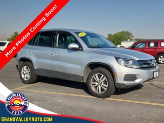 Used 2013 Volkswagen Tiguan S image 1