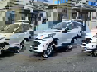 Used 2022 Ford Escape SE image 1