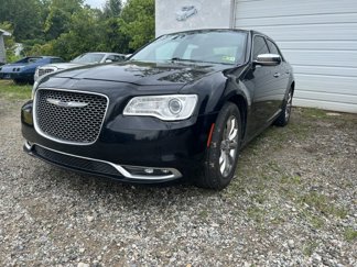 Used 2020 Chrysler 300 Limited image 1