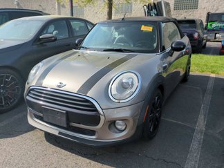 Used 2016 MINI Cooper Convertible image 1
