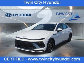 Certified 2024 Hyundai Sonata SEL image 1