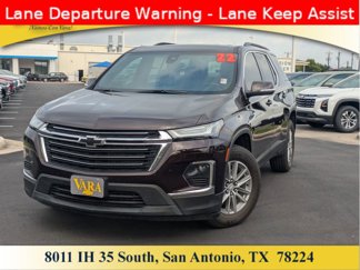 Used 2022 Chevrolet Traverse LT image 1