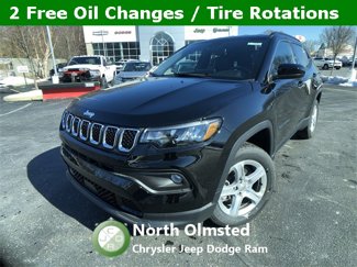 Used 2023 Jeep Compass Latitude w/ Convenience Group image 1