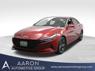Used 2023 Hyundai Elantra SEL image 1