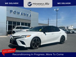 Used 2020 Toyota Camry XSE image 1