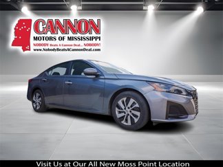 Used 2023 Nissan Altima 2.5 S image 1