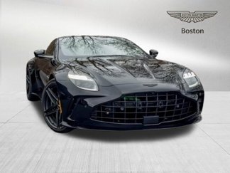 Used 2025 Aston Martin V8 Vantage Coupe image 1