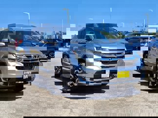 Used 2018 Honda CR-V Touring image 1