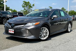 Used 2018 Toyota Camry XLE image 1