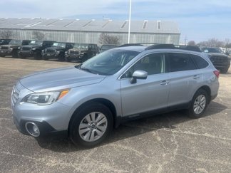 Used 2017 Subaru Outback 2.5i Premium image 1