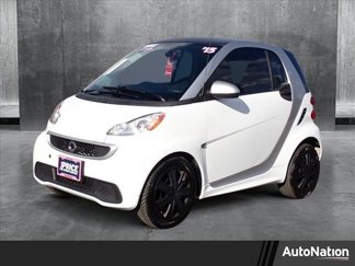 Used 2015 smart fortwo passion image 1