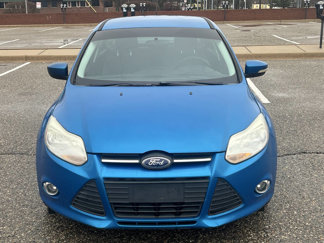 Used 2012 Ford Focus SE w/ SE Winter Pkg image 1