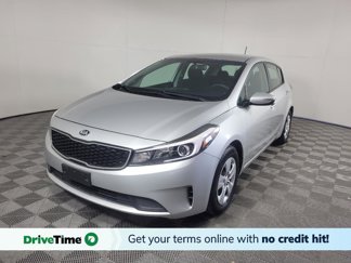 Used 2017 Kia Forte LX image 1