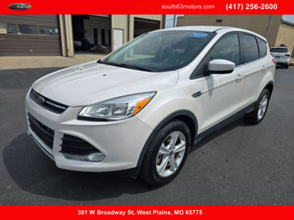 Used 2015 Ford Escape SE image 1