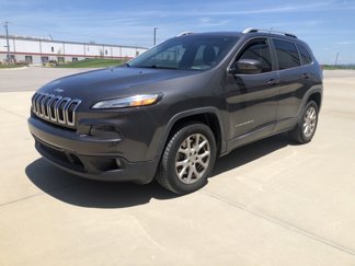 Used 2014 Jeep Cherokee Latitude w/ Comfort/Convenience Group image 1