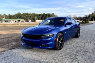 Used 2016 Dodge Charger R/T w/ Premium Group image 1