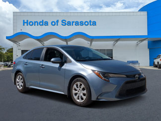Used 2020 Toyota Corolla LE image 1
