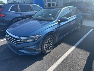 Used 2019 Volkswagen Jetta SE image 1