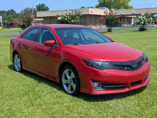 Used 2012 Toyota Camry SE image 1