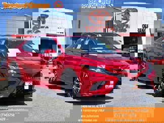 Certified 2019 Toyota Camry SE image 1