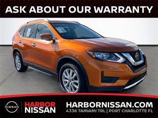 Used 2019 Nissan Rogue SV image 1