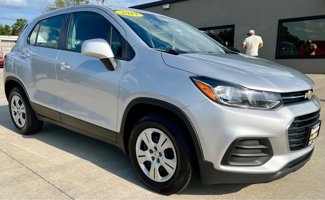 Used 2019 Chevrolet Trax LS image 1