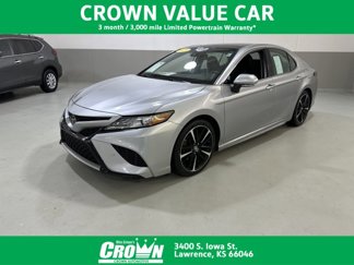 Used 2019 Toyota Camry XSE image 1