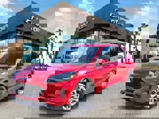 Used 2020 Ford Escape SE image 1