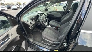 Used 2020 Chevrolet Sonic LT w/ Convenience Package image 1