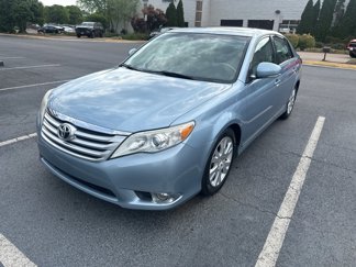 Used 2012 Toyota Avalon image 1
