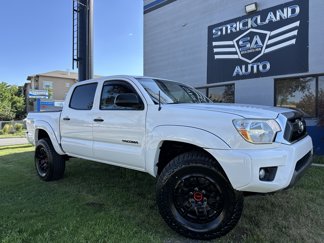 Used 2014 Toyota Tacoma TRD Off-Road image 1