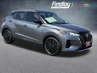 Used 2021 Nissan Kicks S image 1