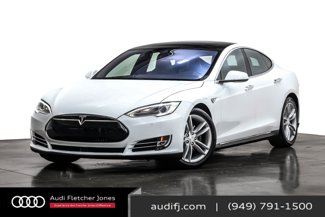 Used 2015 Tesla Model S 70D image 1