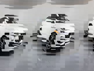 New 2023 Maserati Levante GT image 1