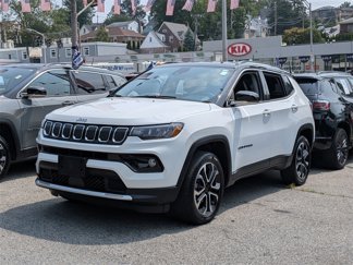 Used 2022 Jeep Compass Limited image 1