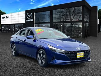 Used 2023 Hyundai Elantra SEL w/ Convenience Package image 1