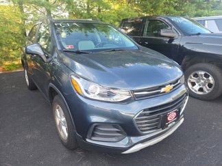 Used 2022 Chevrolet Trax LT w/ Premium Seat Package image 1