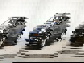 Certified 2021 Porsche Macan image 1