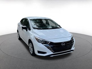 Used 2024 Nissan Versa S image 1
