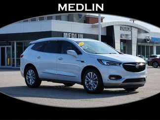 Used 2018 Buick Enclave Premium w/ Experience Buick Package image 1