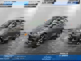 Used 2019 Hyundai Elantra GT image 1